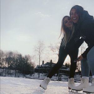 Meet your Posher, Jenna